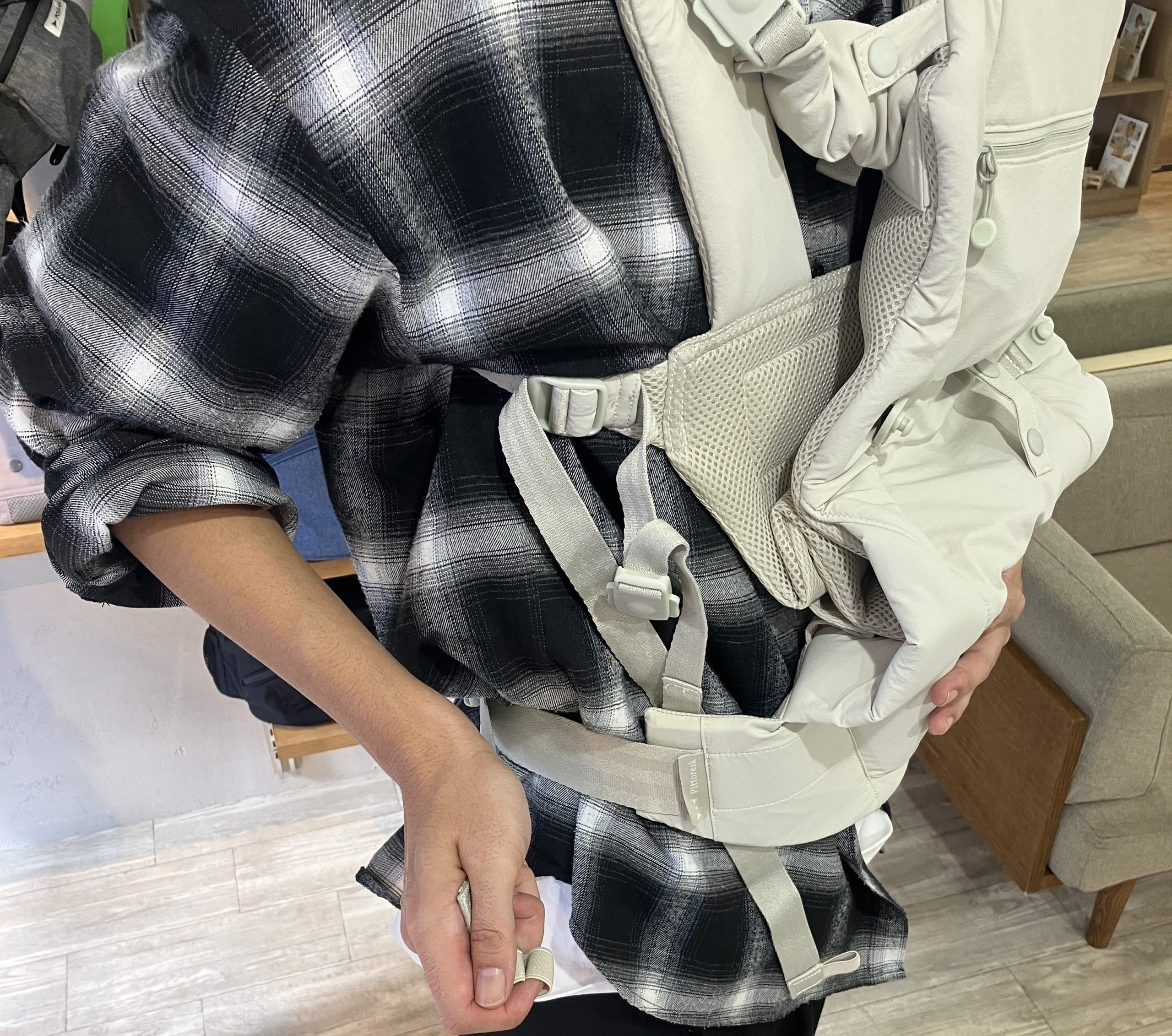 グリーンレーベル リラクシングとコラボレーションした抱っこひも 購入 